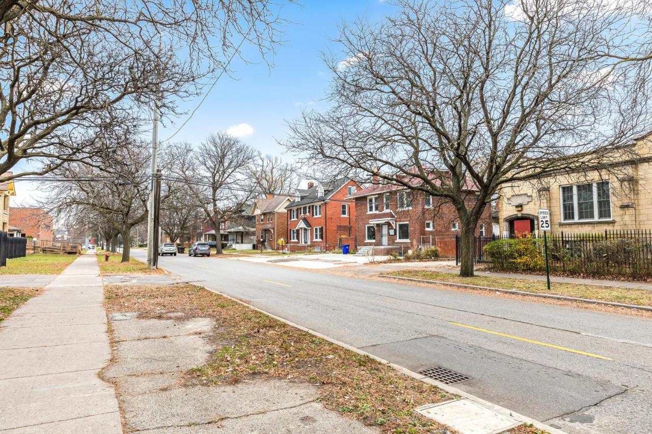 North End Treasure, Beautiful 2 Bedroom Apartment Detroit Exterior foto